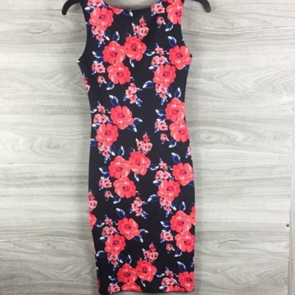 Love...Ady Printed Bodycon Dress Multicolor Floral - Picture 3 of 3